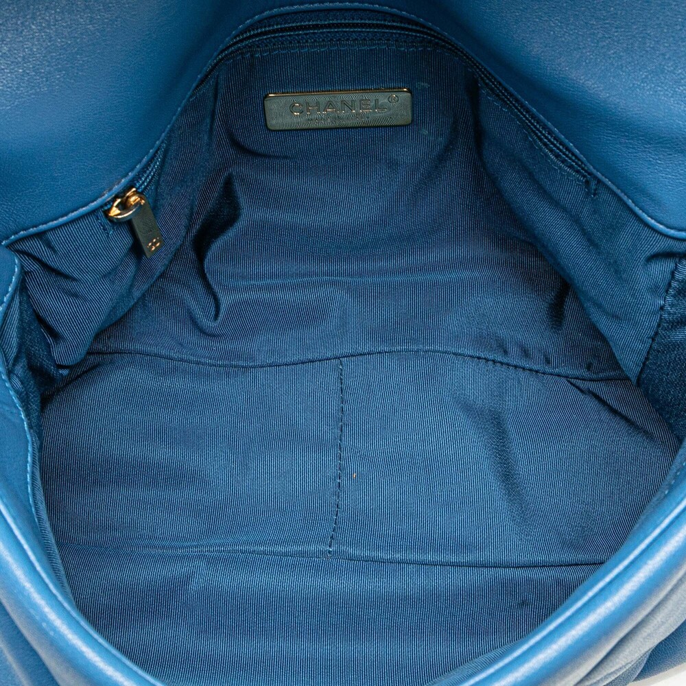 Pre-Loved Chanel Large Lambskin 19 Flap - Picture 4 of 10